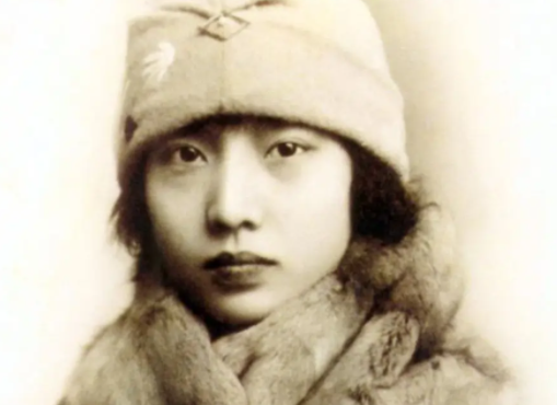 被称为东皇的坤生指的是谁