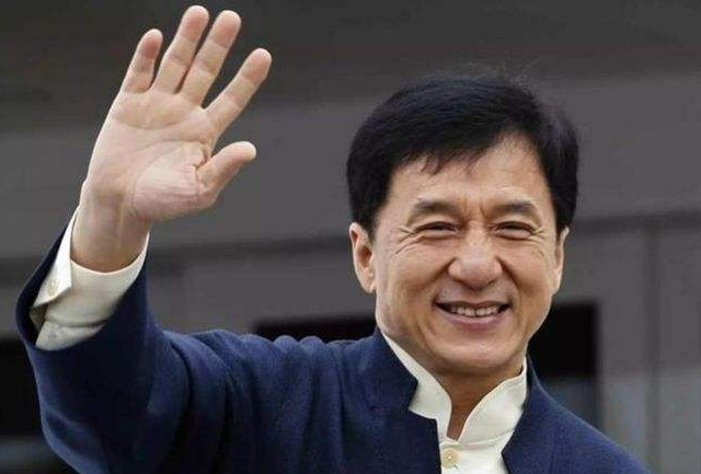 陈港生为什么叫成龙