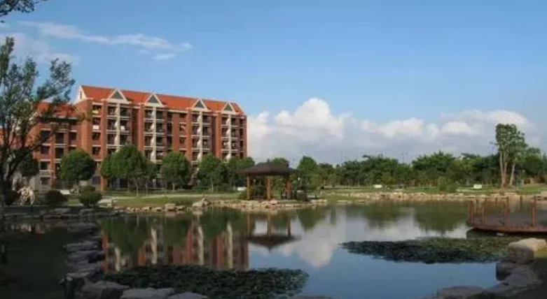 南广学院是一本还是二本