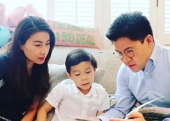 郭晶晶生了几个宝宝