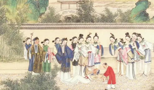 《红楼梦》中撕扇子为乐的是谁？