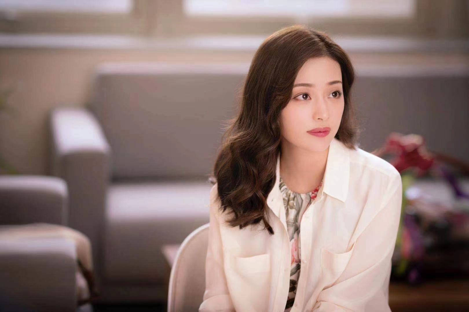 盖玥希是不是混血
