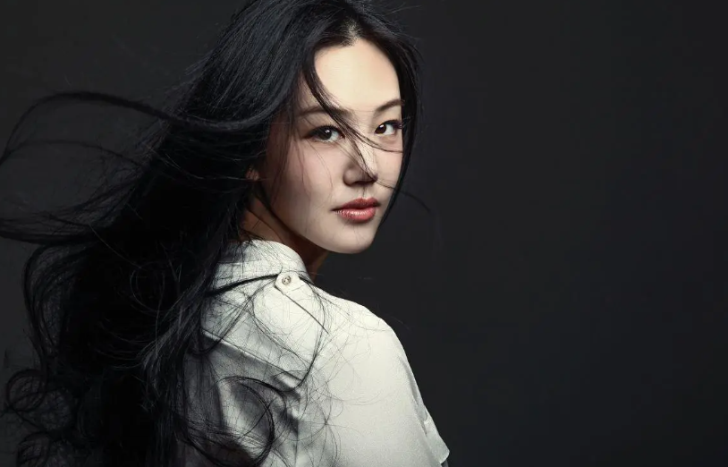 一代洪商刘天婵是谁演的