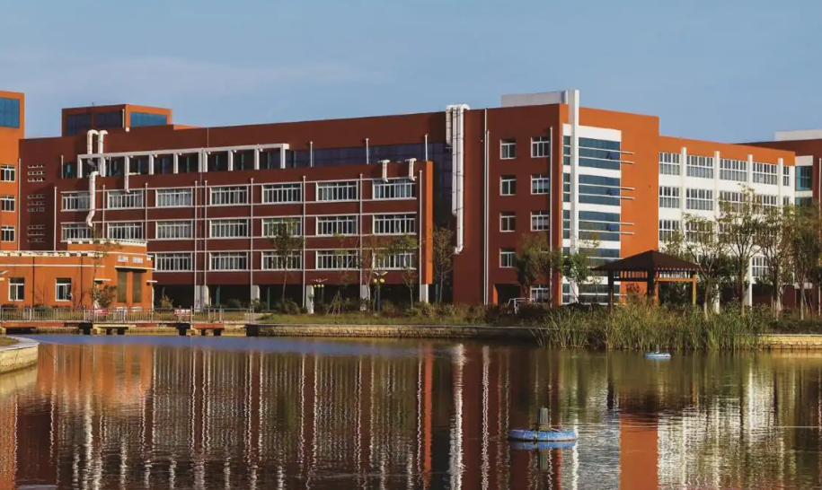 营口理工学院是几本