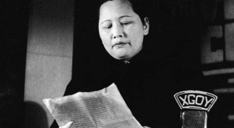 宋庆龄晚年与谁同居