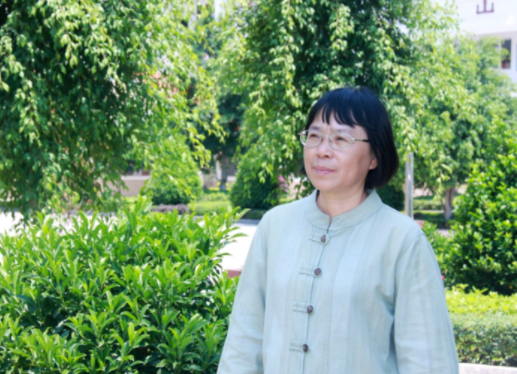张桂梅是谁
