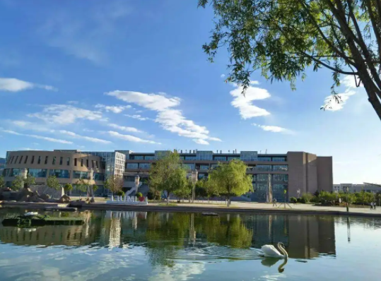 内蒙古财经大学是几本