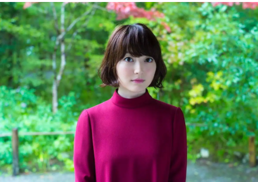 花泽香菜是谁