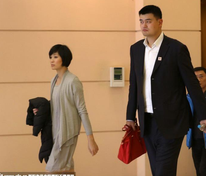 姚明有多高?姚明的妻子有多高?