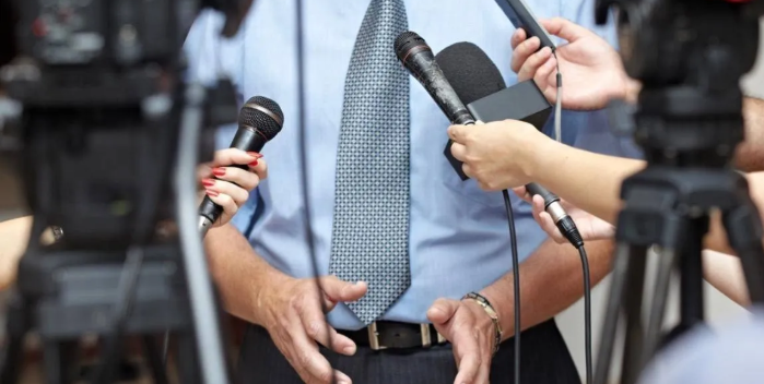 上海市委副书记什么级别