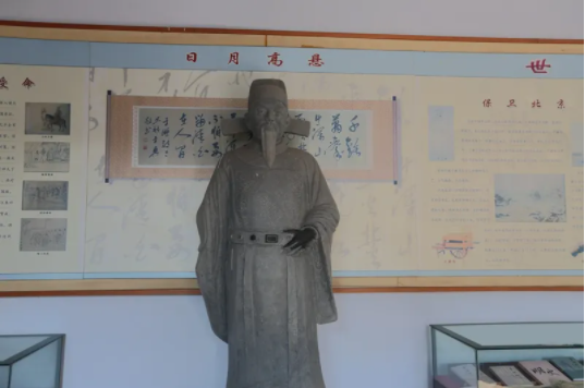 &ldquo;两袖清风&rdquo;原指的是谁的&ldquo;两袖&rdquo;？