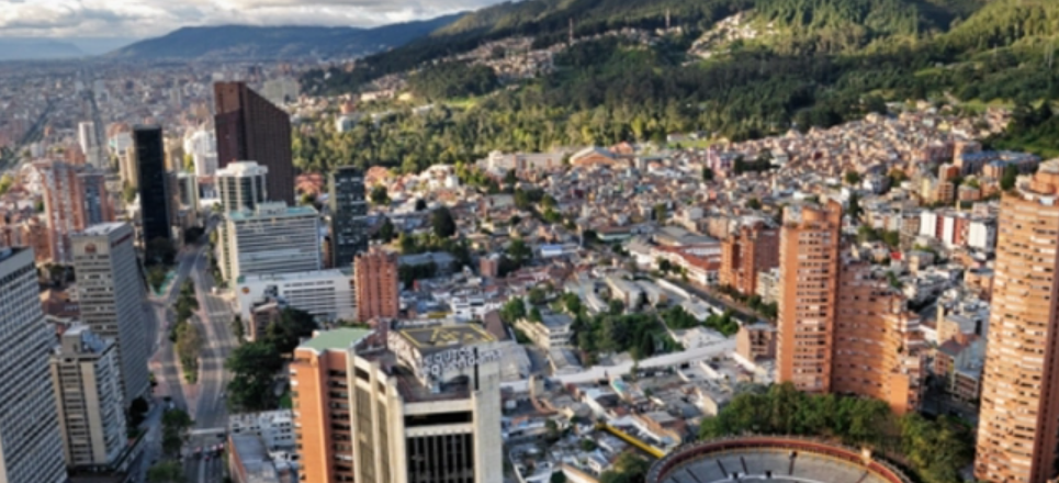 百年孤独作者是哪国人