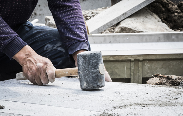 二级建造师考三科条件是什么