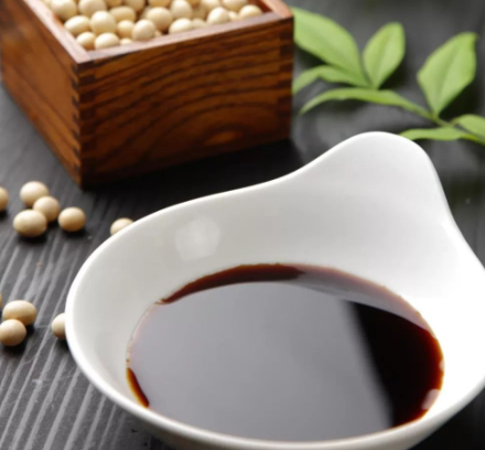 酱油能浇花吗
