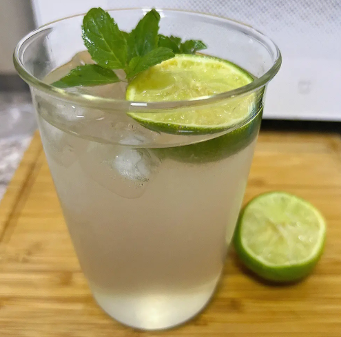 柠檬水可以浇花吗