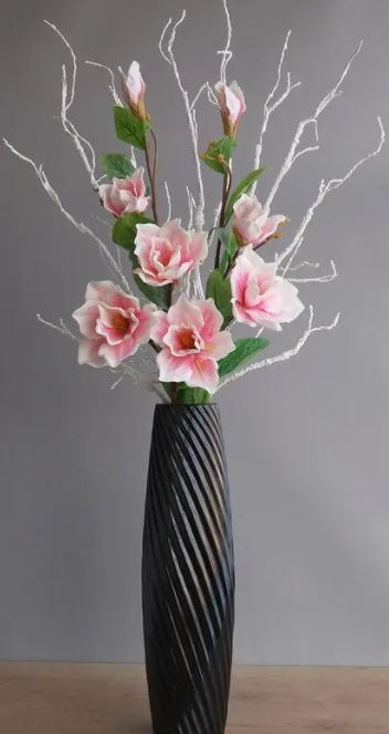 长花瓶适合养什么花