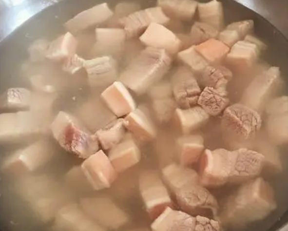 煮肉的水可以浇花吗