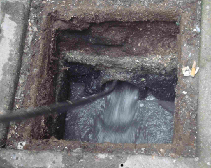 化粪池怎么清理