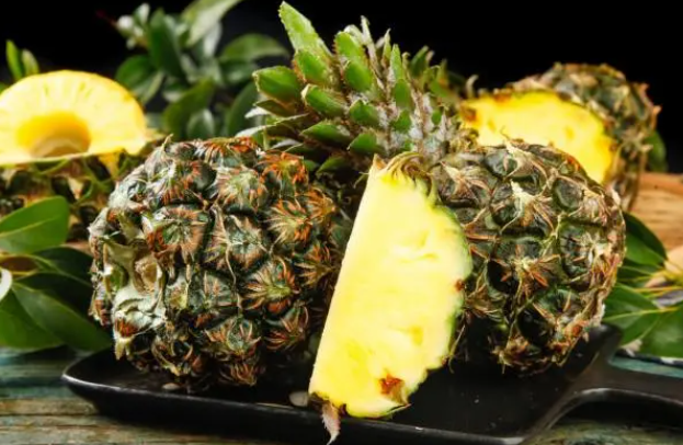 凤梨与菠萝的区别