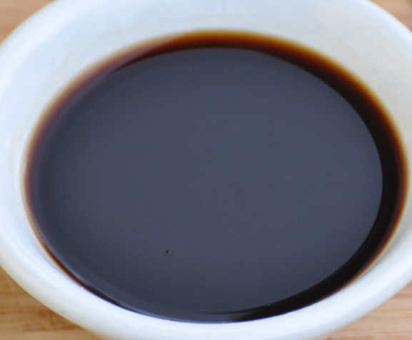 过期酱油能用来浇花吗