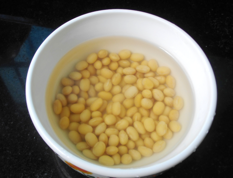 煮过的黄豆水浇花的坏处