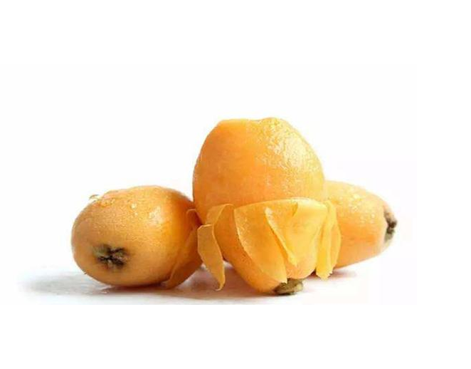 枇杷皮泡水发酵可以浇花吗