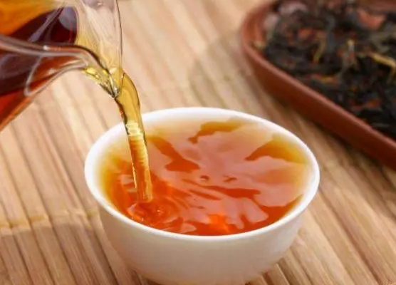 隔夜的红茶水可以浇花吗