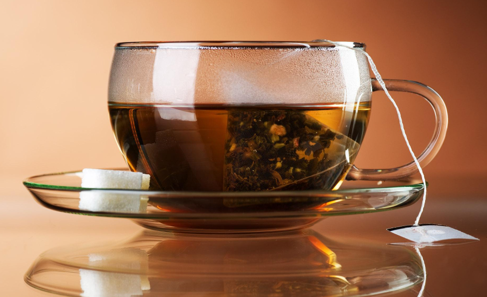 隔夜的茶水可以浇花吗