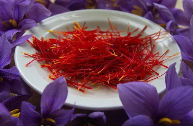 红花籽泡水的功效