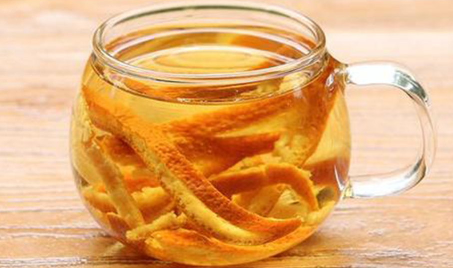 桔子皮泡水浇什么花好