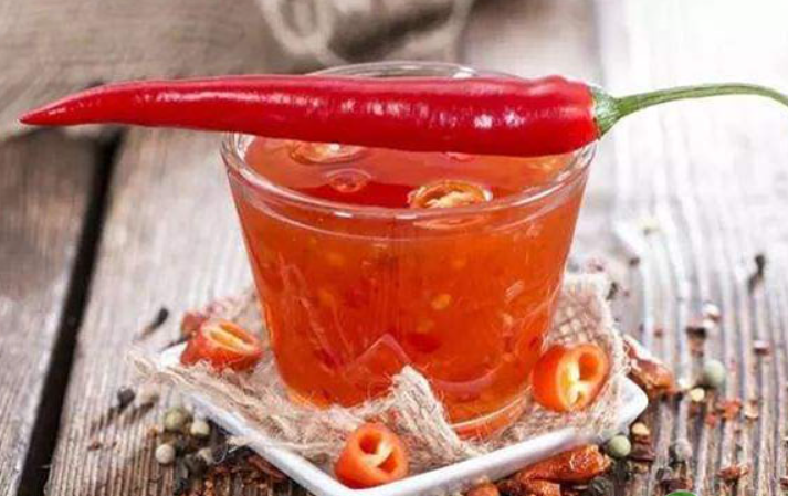 辣椒水浇花会伤到花吗