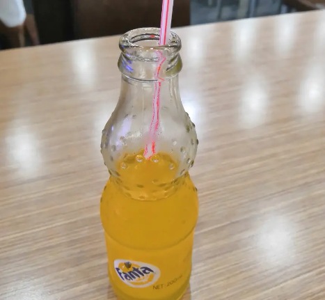 喝剩芬达可以浇花吗