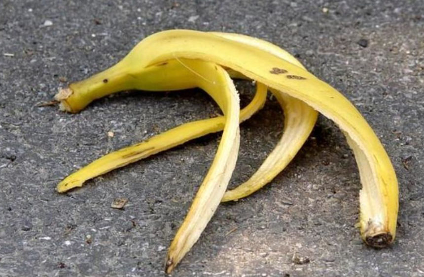 香蕉皮浇什么花最好