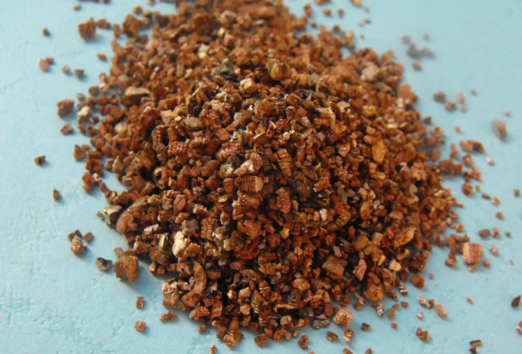 花土里加入蛭石好不好