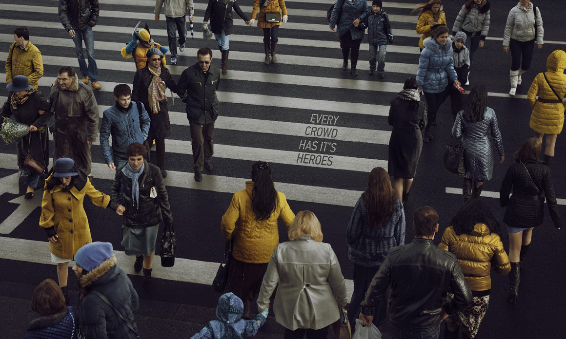 在我们中间-每个人都有他的英雄