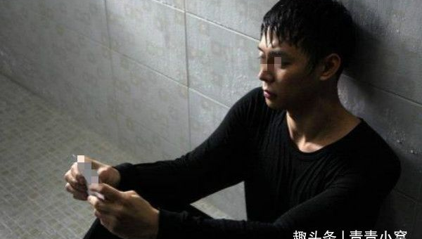 梦见在一个满是糖果拐杖的森林迷路-倾慕云小窝