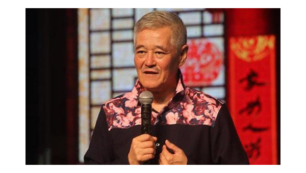 梦见和一群会跳舞的花朵在草原上表演-倾慕云小窝