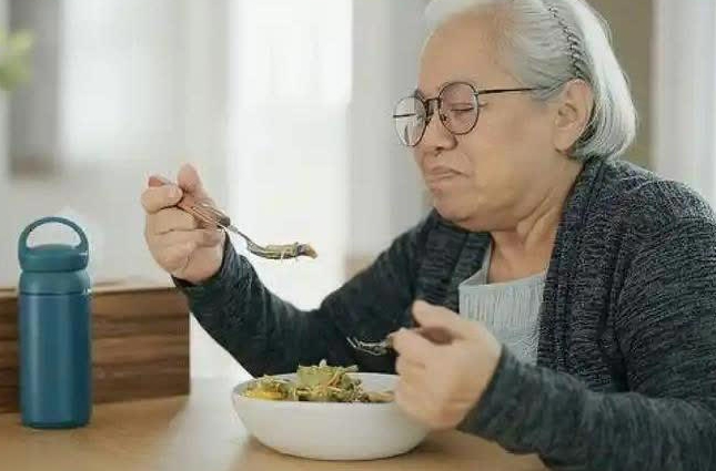 医生提醒：糖尿病友趁早把这4种素食撤下餐桌