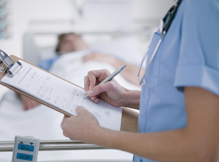 不痛不痒的糖尿病，到底要不要治?