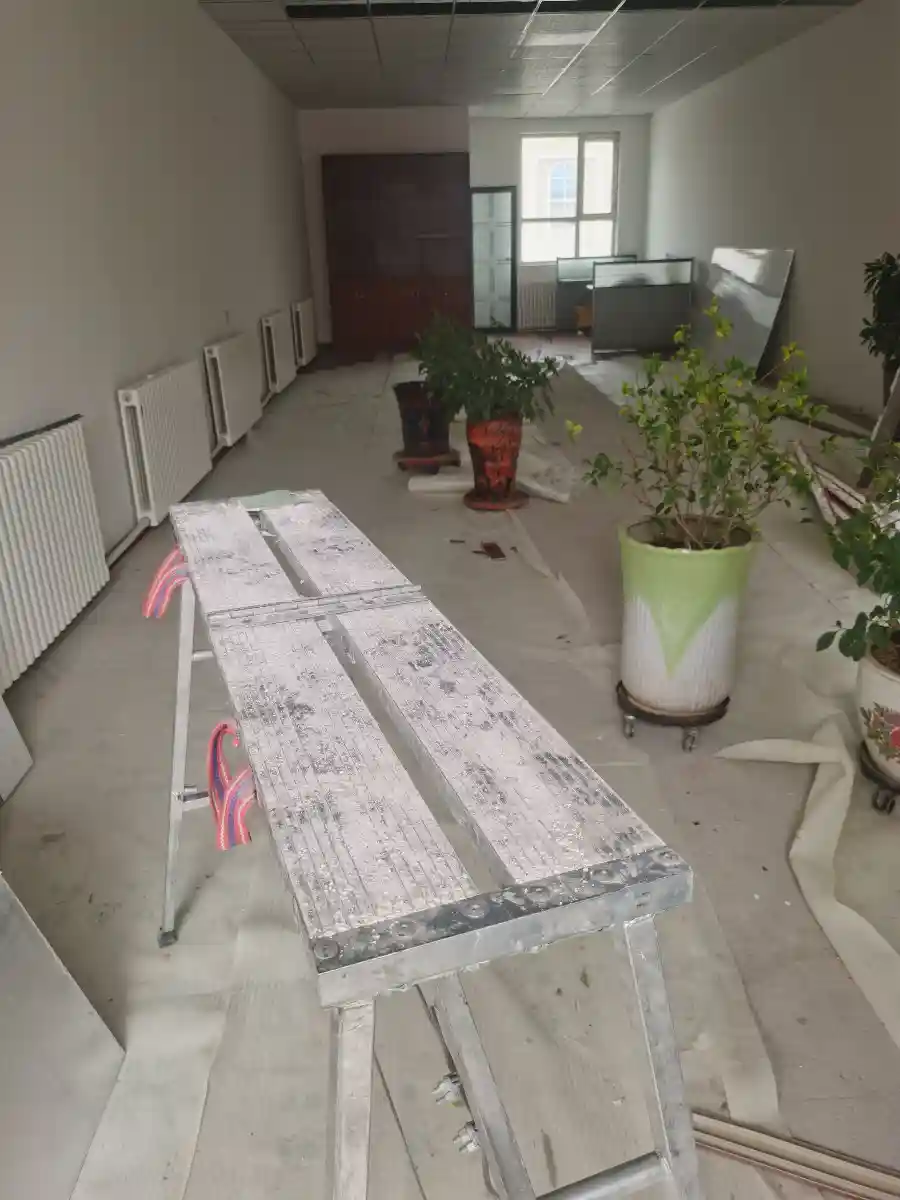 图片[2]-木地板拆除从准备到清理全流程