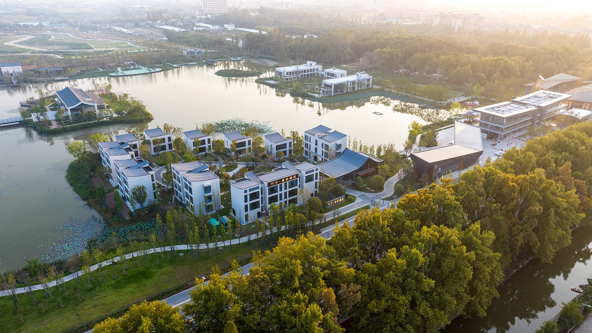 竹子酒店集团 | 竹子逸林酒店